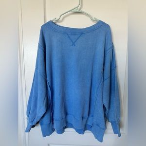 A&E thermal sweatshirt